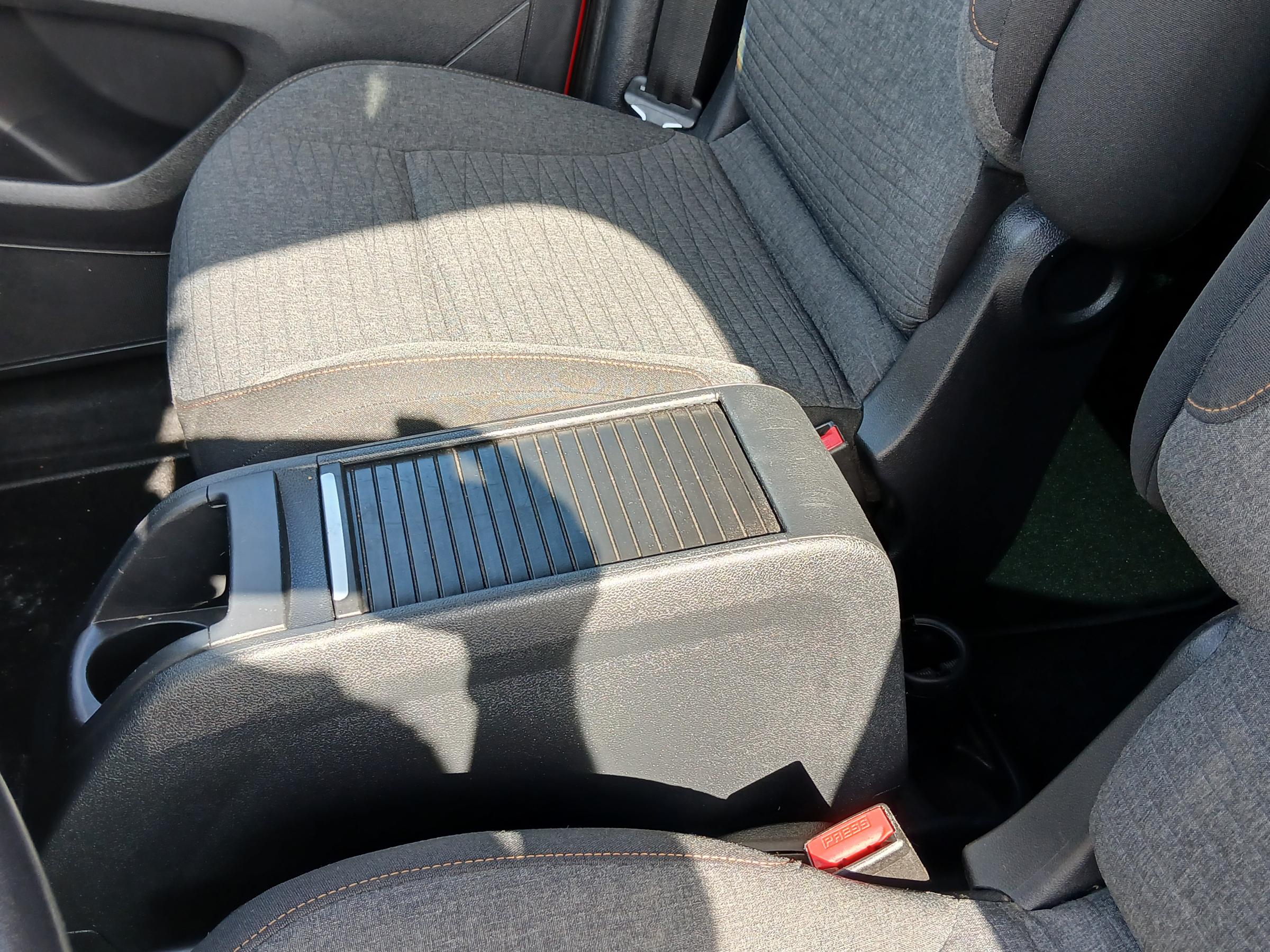 Citroën Berlingo, 2018 - pohled č. 19