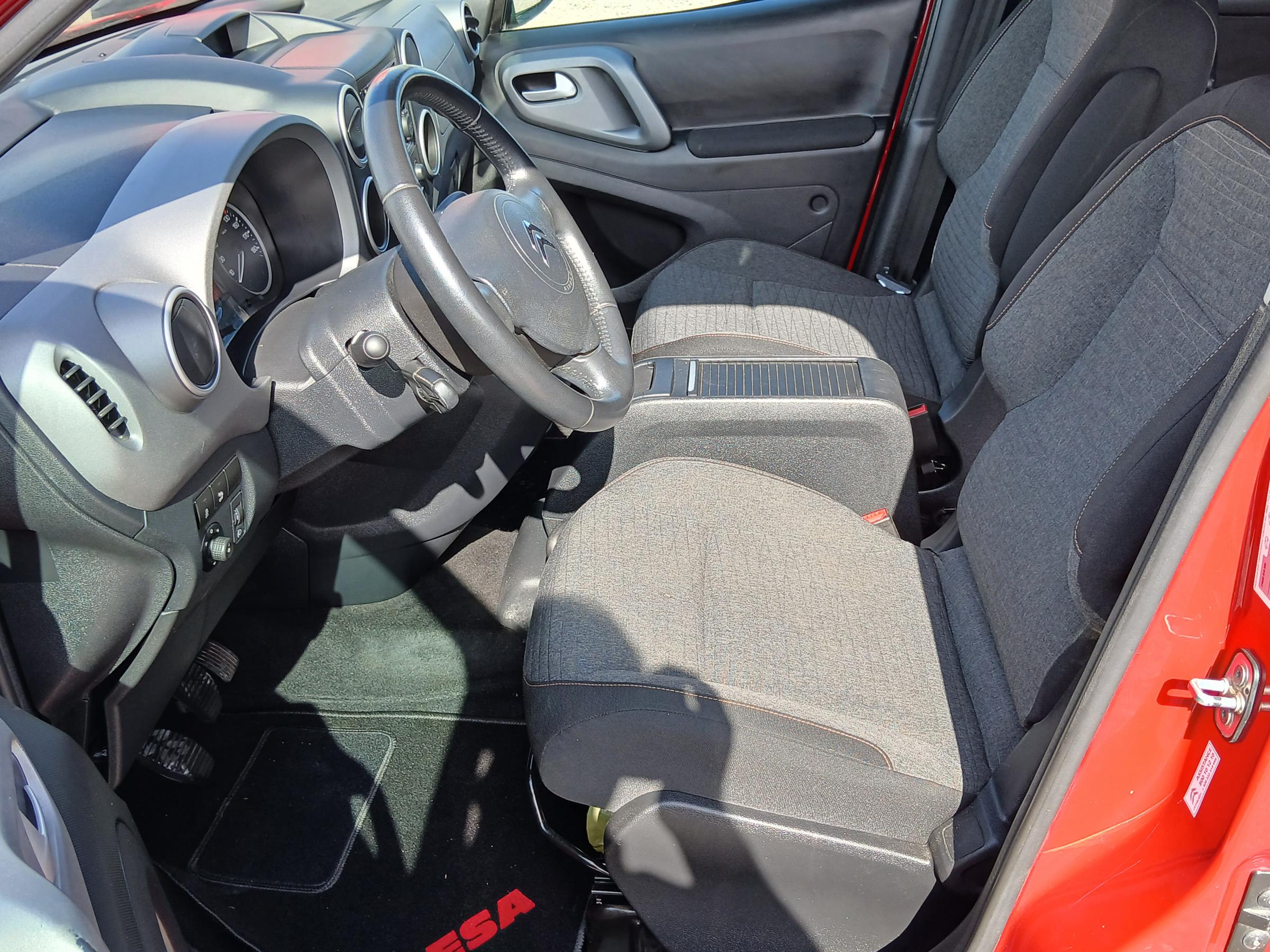 Citroën Berlingo, 2018 - pohled č. 9