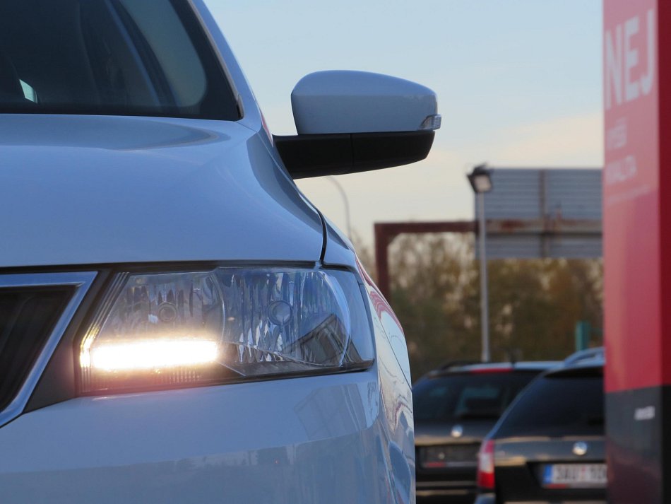 Škoda Rapid 1.0 TSI Ambition