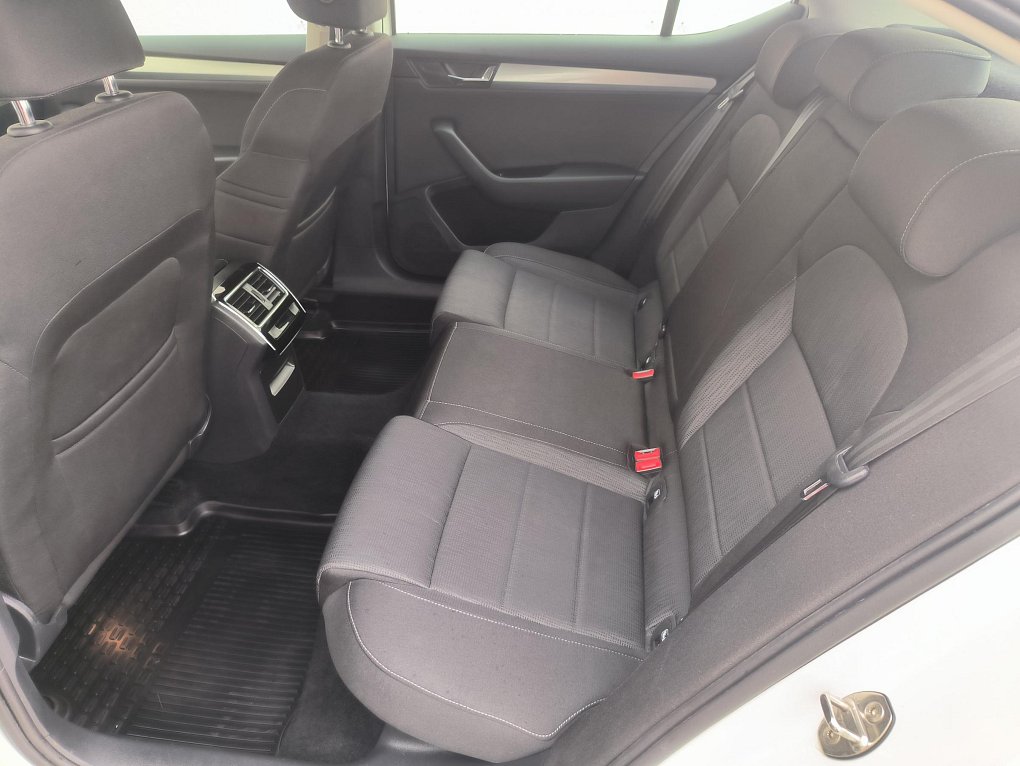 Škoda Superb III 2.0 TDi Ambition