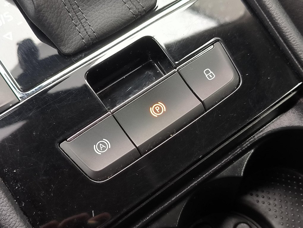 Škoda Superb III 2.0 TDi Ambition