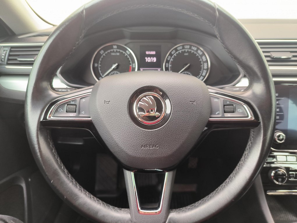 Škoda Superb III 2.0 TDi Ambition