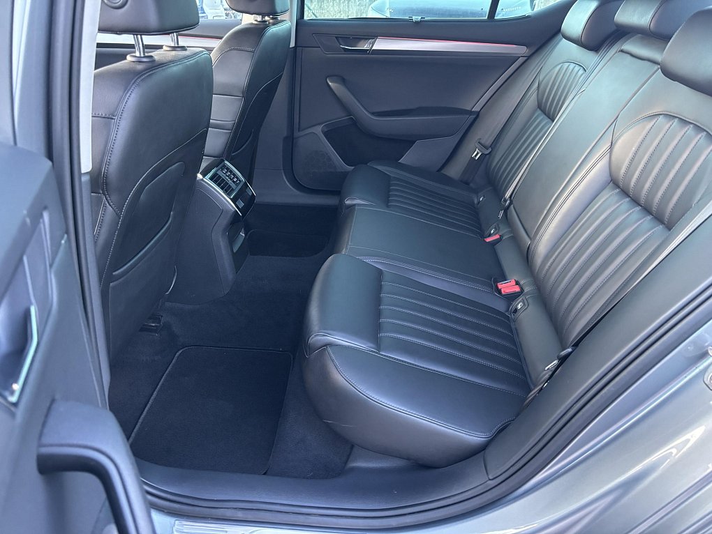 Škoda Superb III 1.4 TSi Style