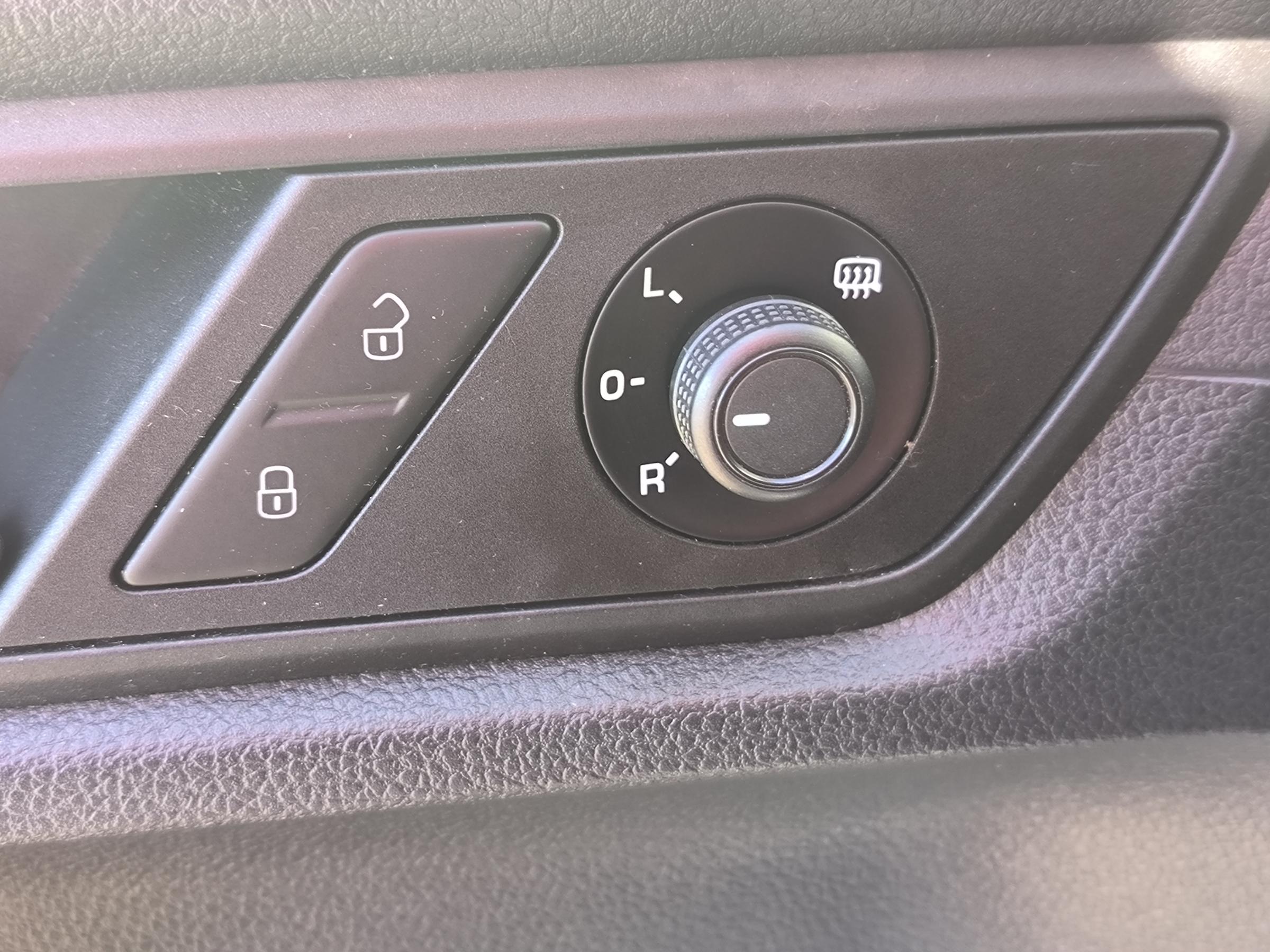 Volkswagen Caddy, 2019 - pohled č. 16