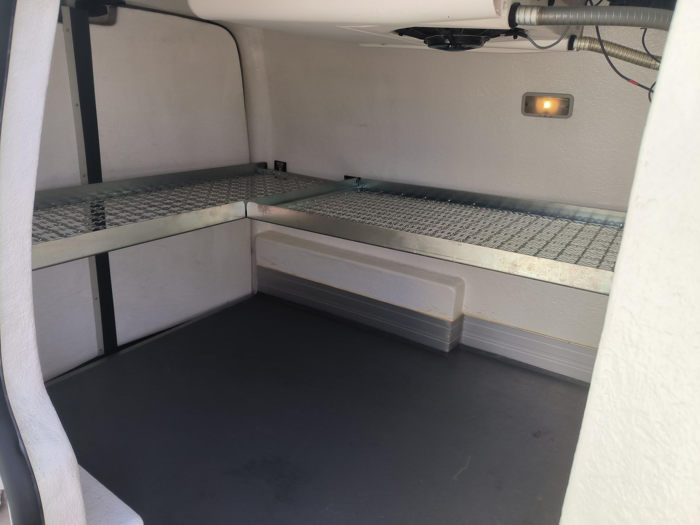 Volkswagen Caddy, 2019 - pohled č. 9