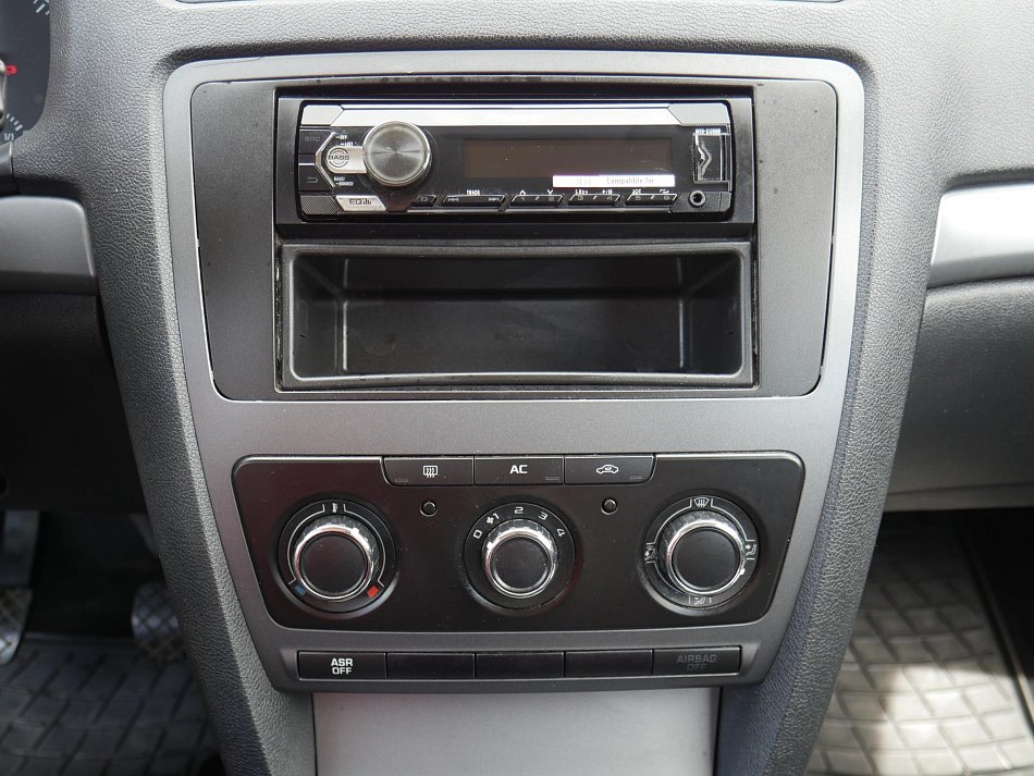 Škoda Octavia II 1.6 TDI 