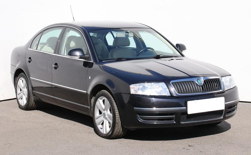 Škoda Superb 1.8i 