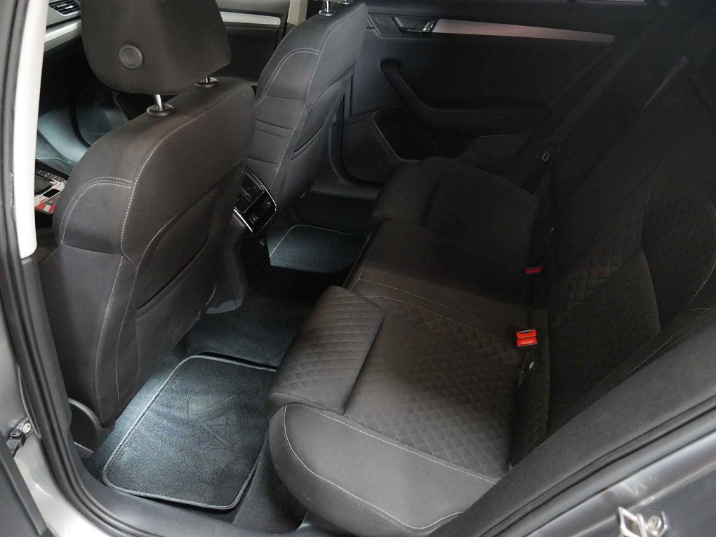 Škoda Superb III 2.0 TDi Style