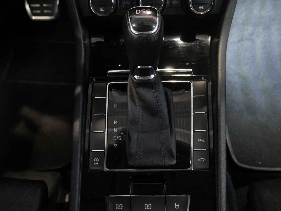 Škoda Superb III 2.0 TDi Style