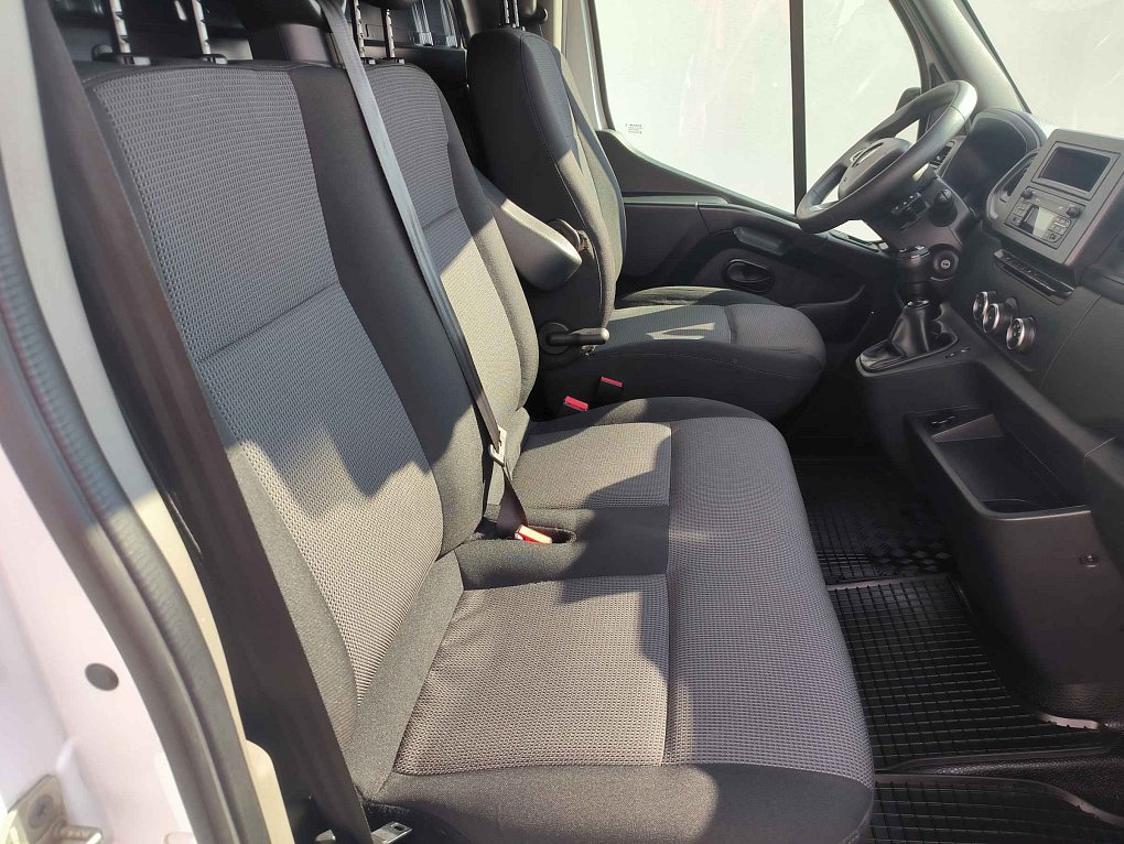 Renault Master 2.3dCi Cool L3H2