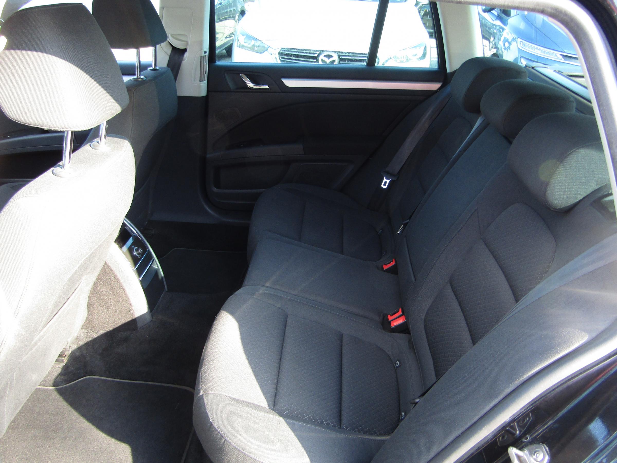 Škoda Superb II, 2015 - pohled č. 10