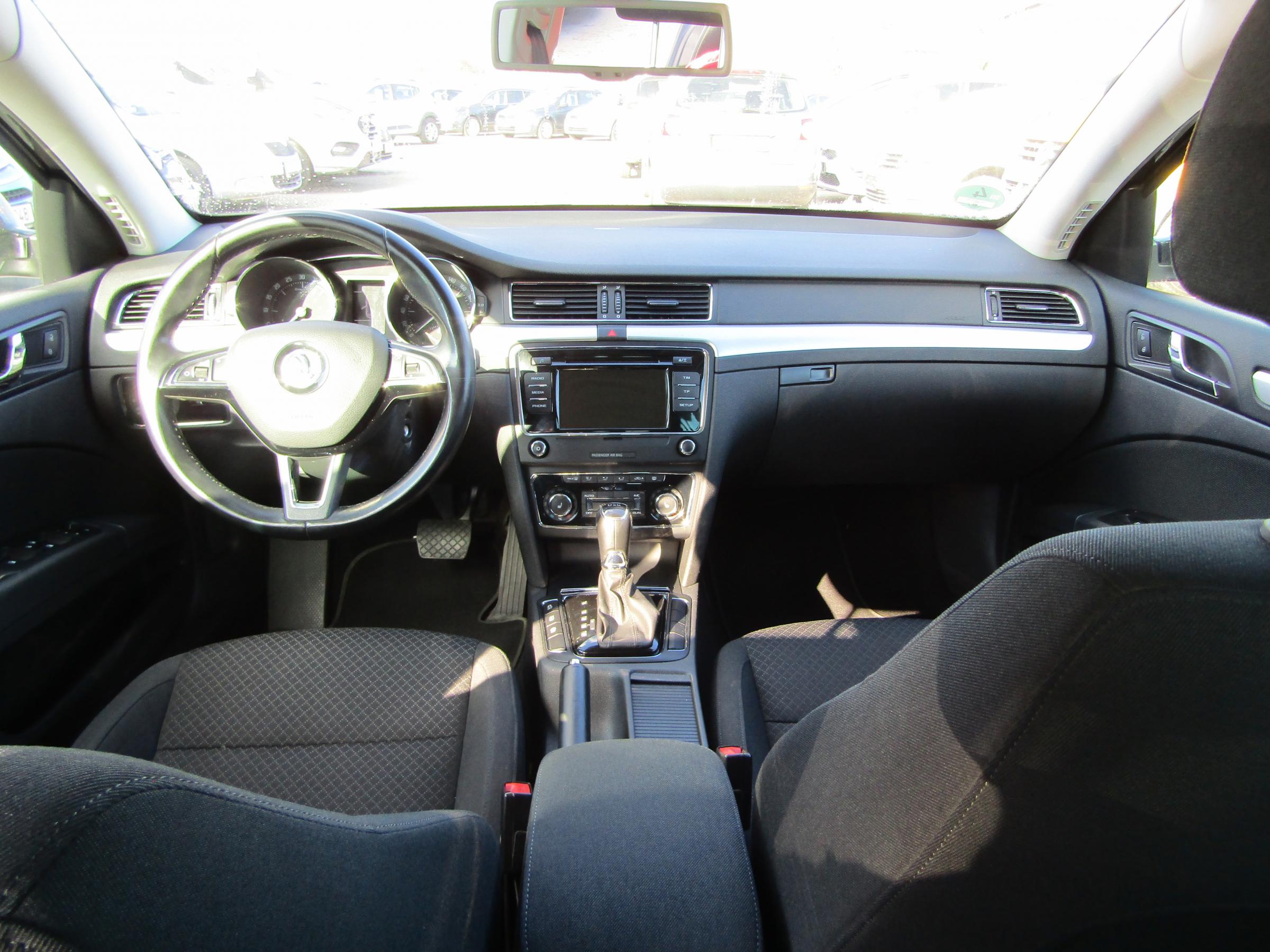 Škoda Superb II, 2015 - pohled č. 8