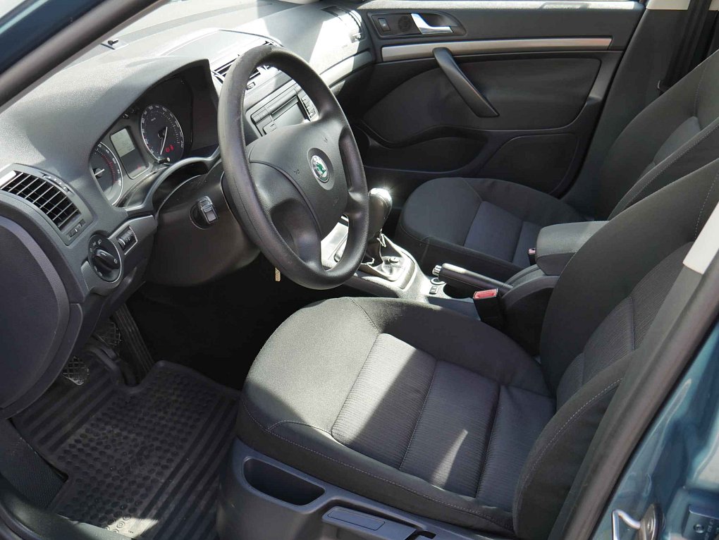Škoda Octavia II 1.9TDi Elegance