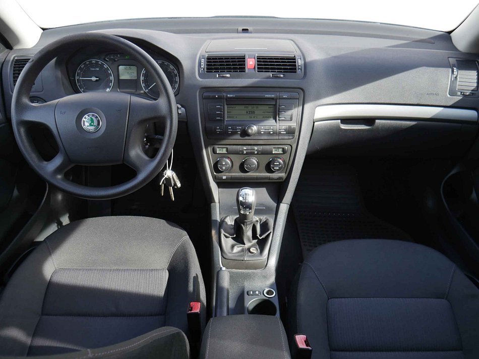 Škoda Octavia II 1.9TDi Elegance