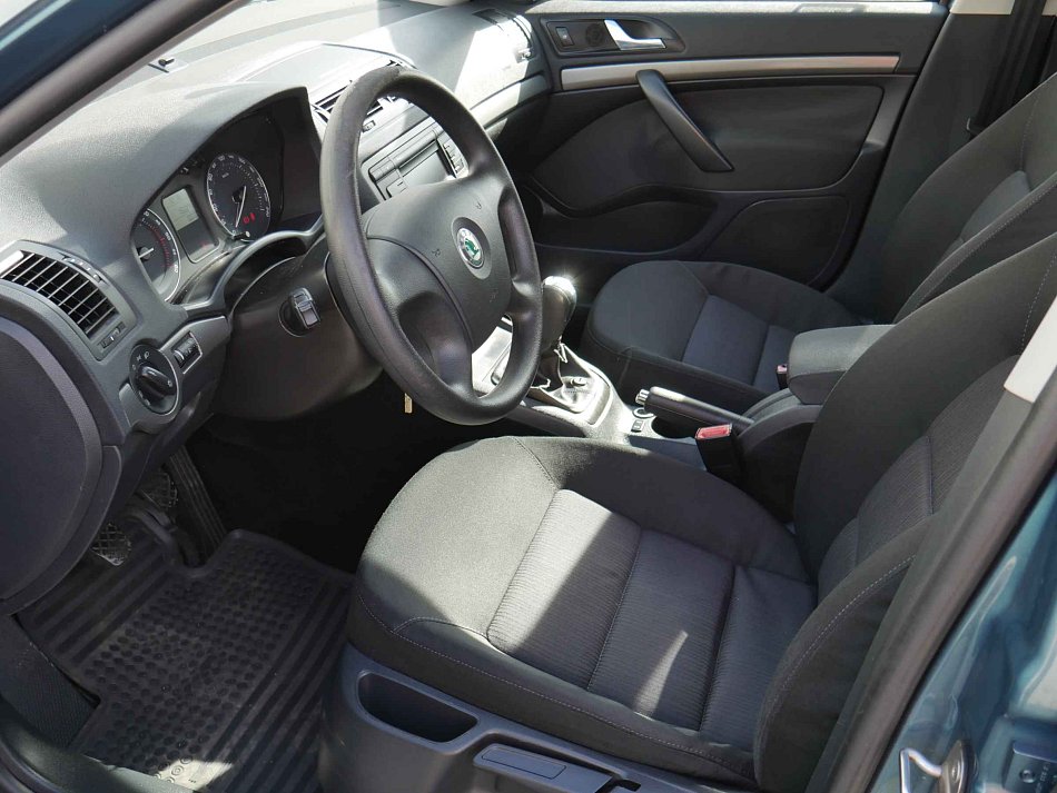 Škoda Octavia II 1.9TDi Elegance
