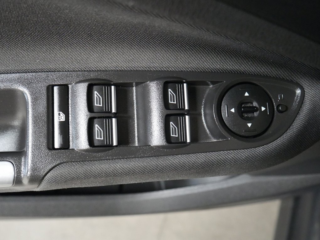 Ford C-MAX 1.0 EB 