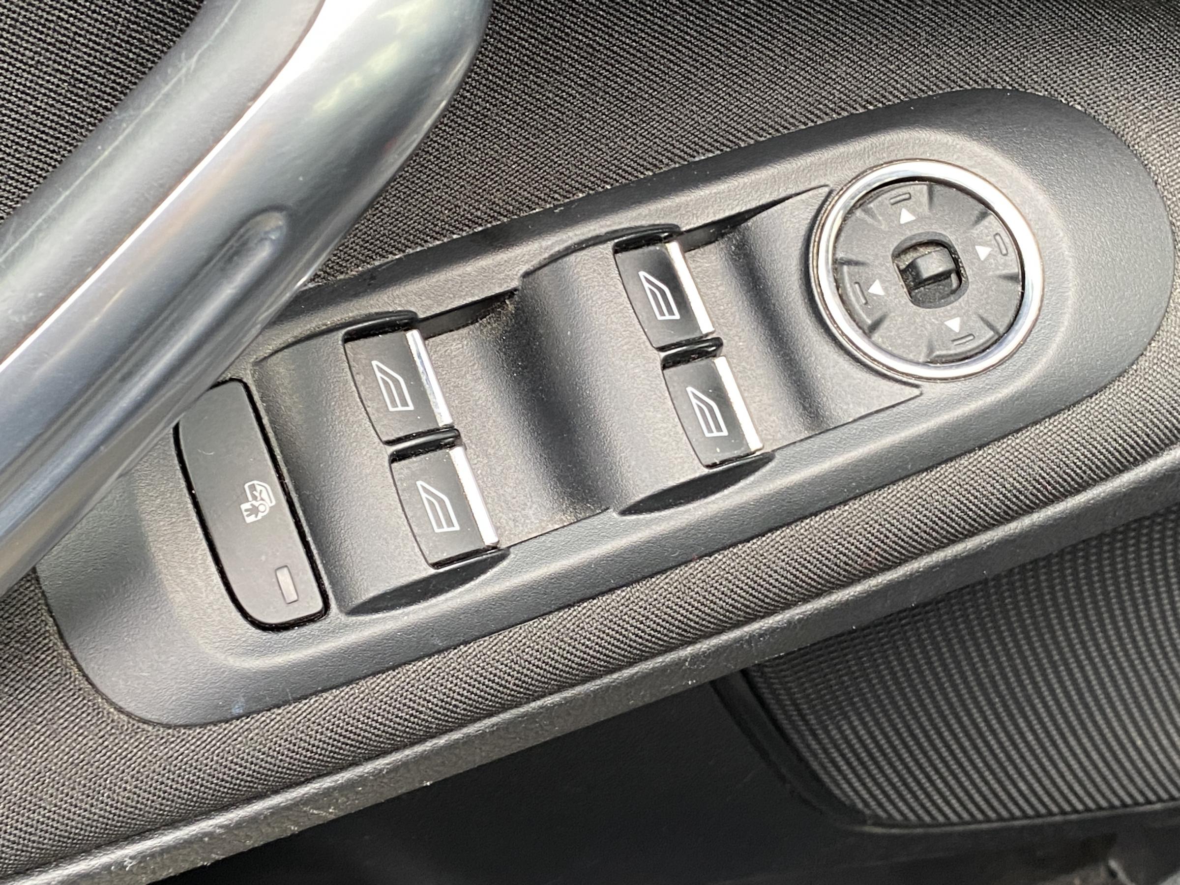 Ford Galaxy, 2014 - pohled č. 12