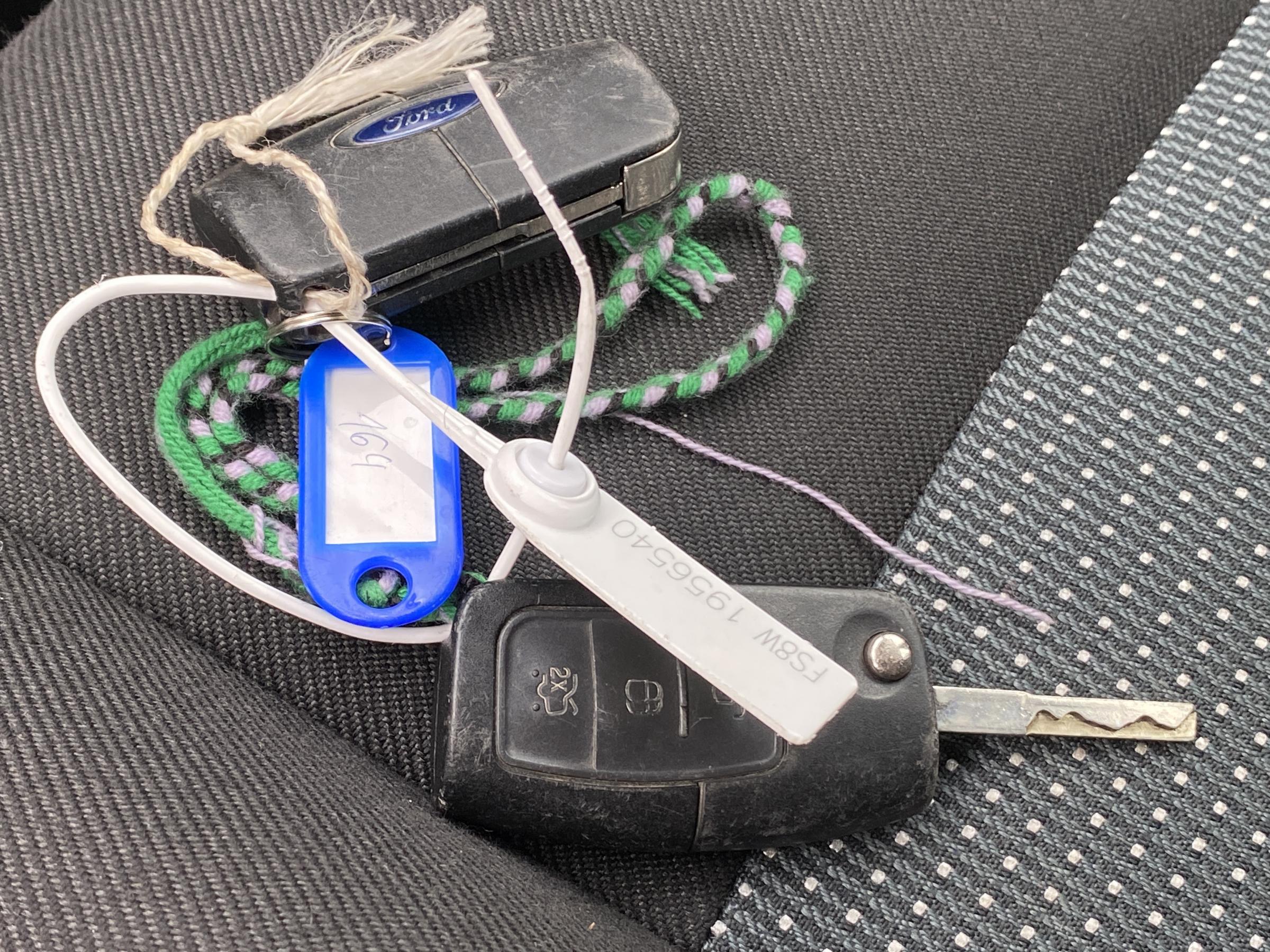 Ford Galaxy, 2014 - pohled č. 16