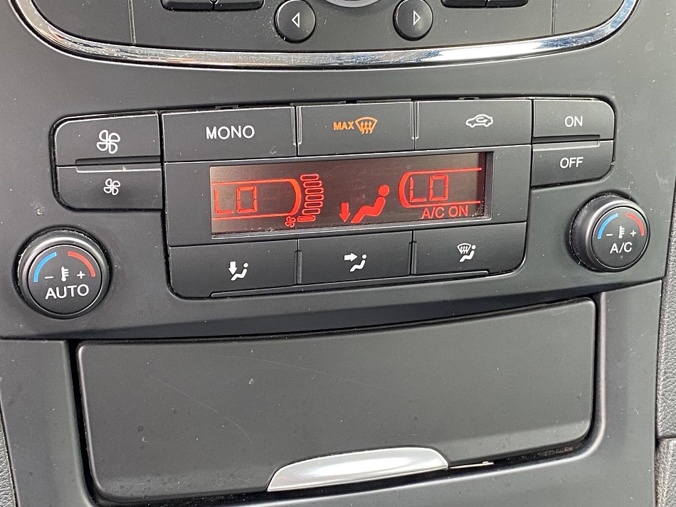 Ford Galaxy 2.0 TDCi Trend 7míst