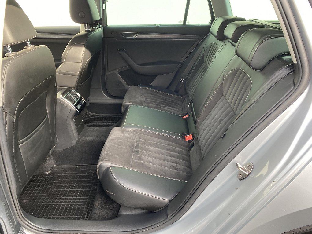 Škoda Superb III 2.0 TDi Style