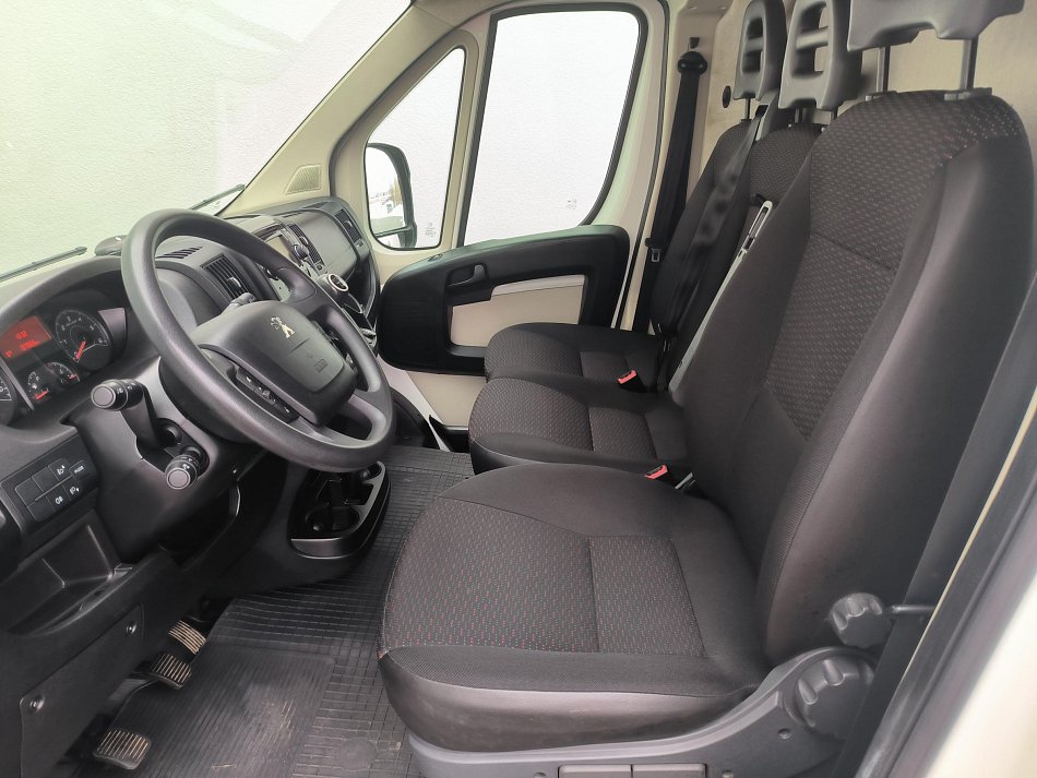 Peugeot Boxer 2.0HDi  L3H2