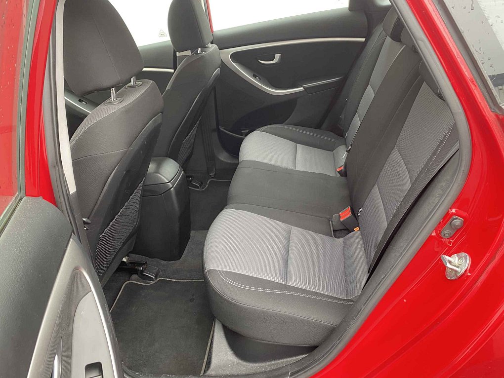 Hyundai I30 1.6 CRDI 