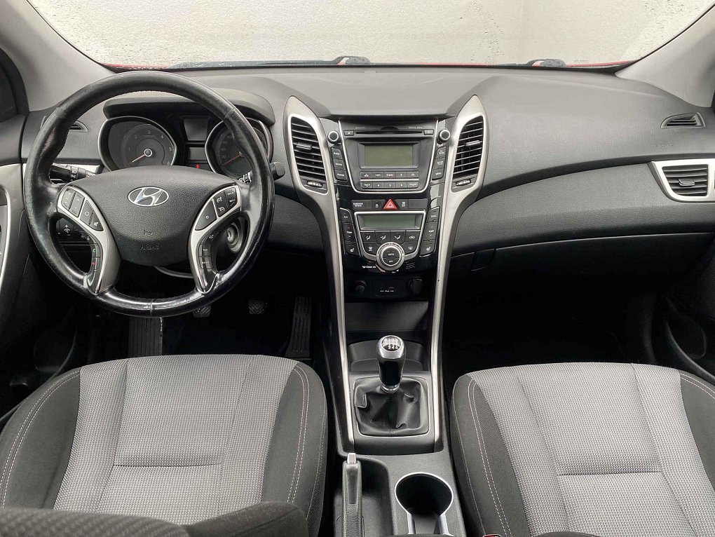Hyundai I30 1.6 CRDI 