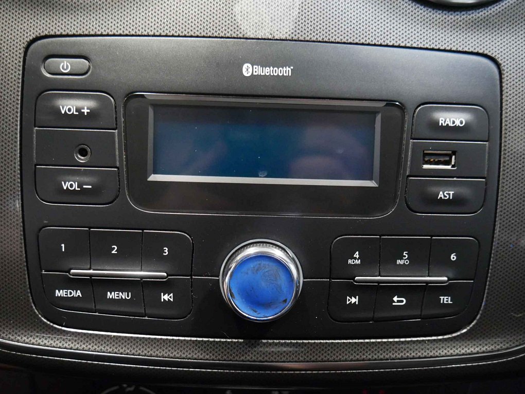 Dacia Sandero 1.0i 