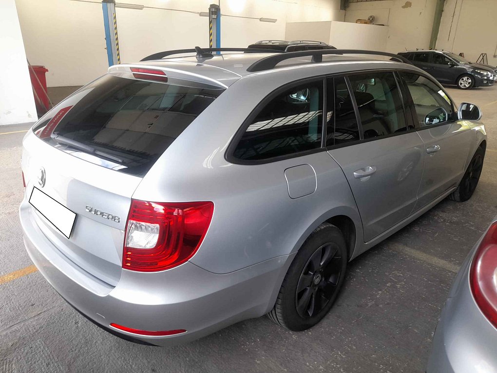 Škoda Superb II 2.0tdi 