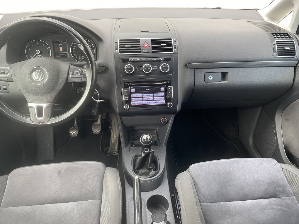 Volkswagen Touran 1.4TSi Highline