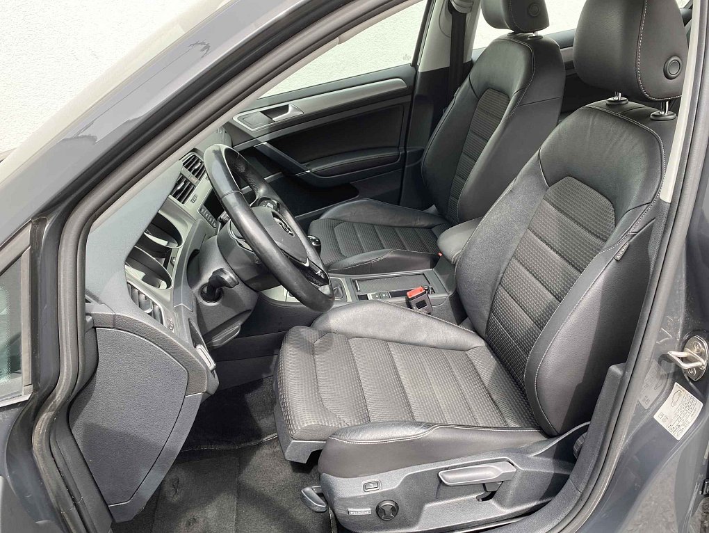 Volkswagen Golf 1.2 TSi Comfortline