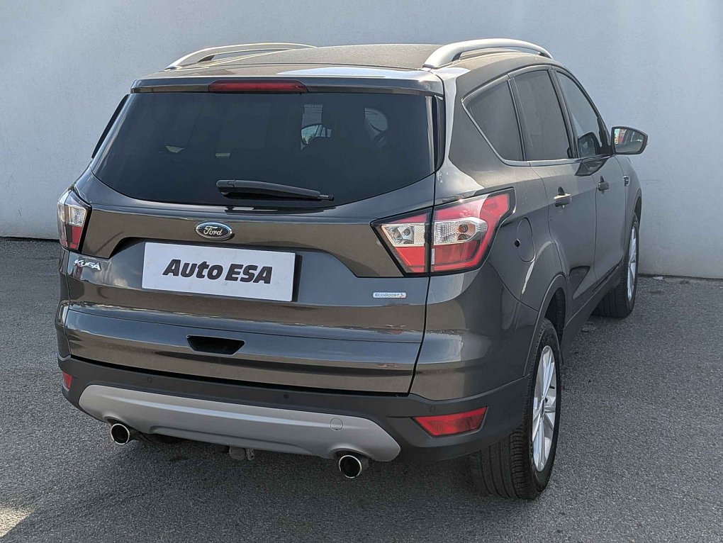 Ford Kuga 1.5EB 