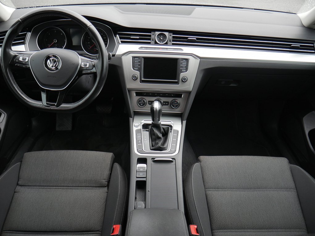Volkswagen Passat 2.0 TDI Comfortline