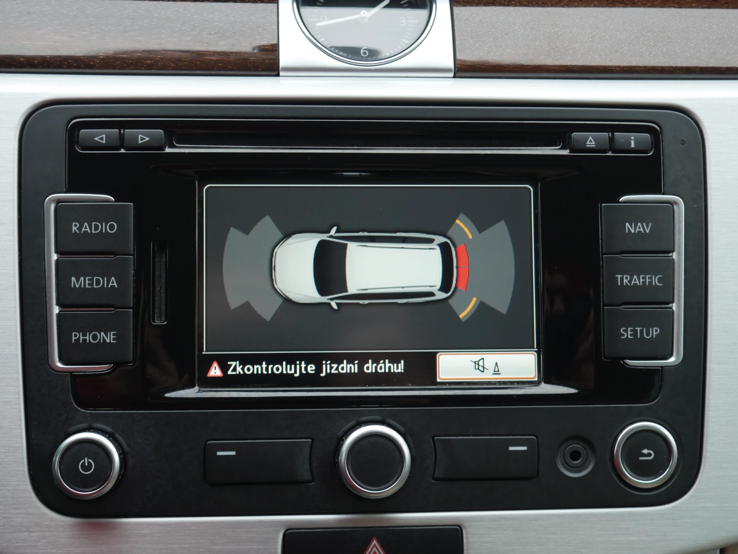 Volkswagen Passat, 2014 - pohled č. 14