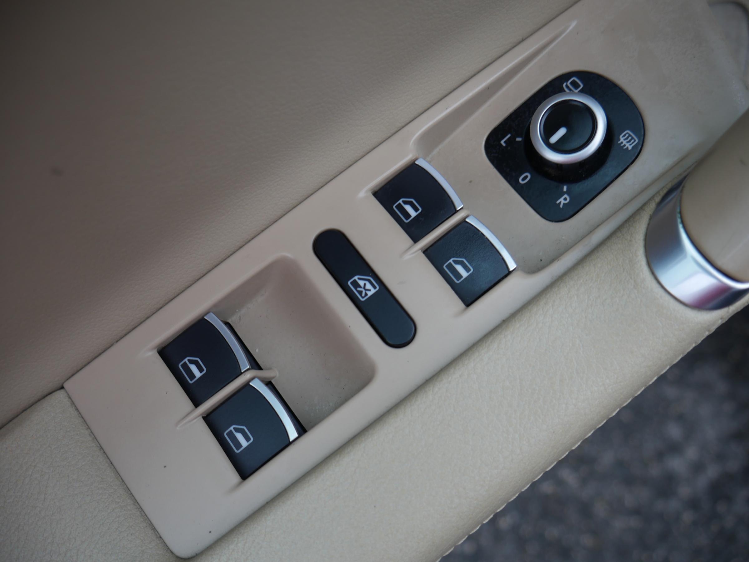 Volkswagen Passat, 2014 - pohled č. 15