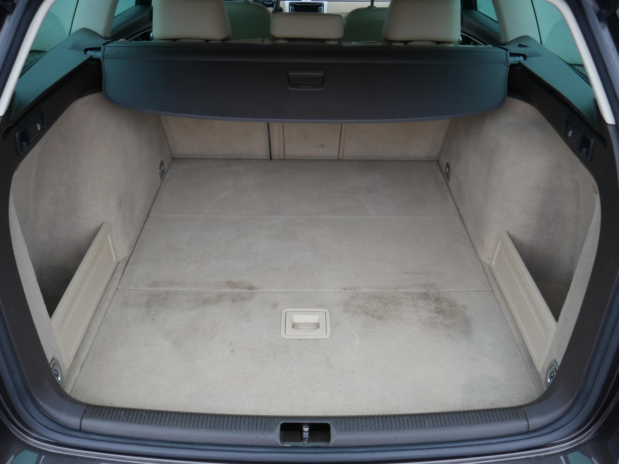 Volkswagen Passat, 2014 - pohled č. 7