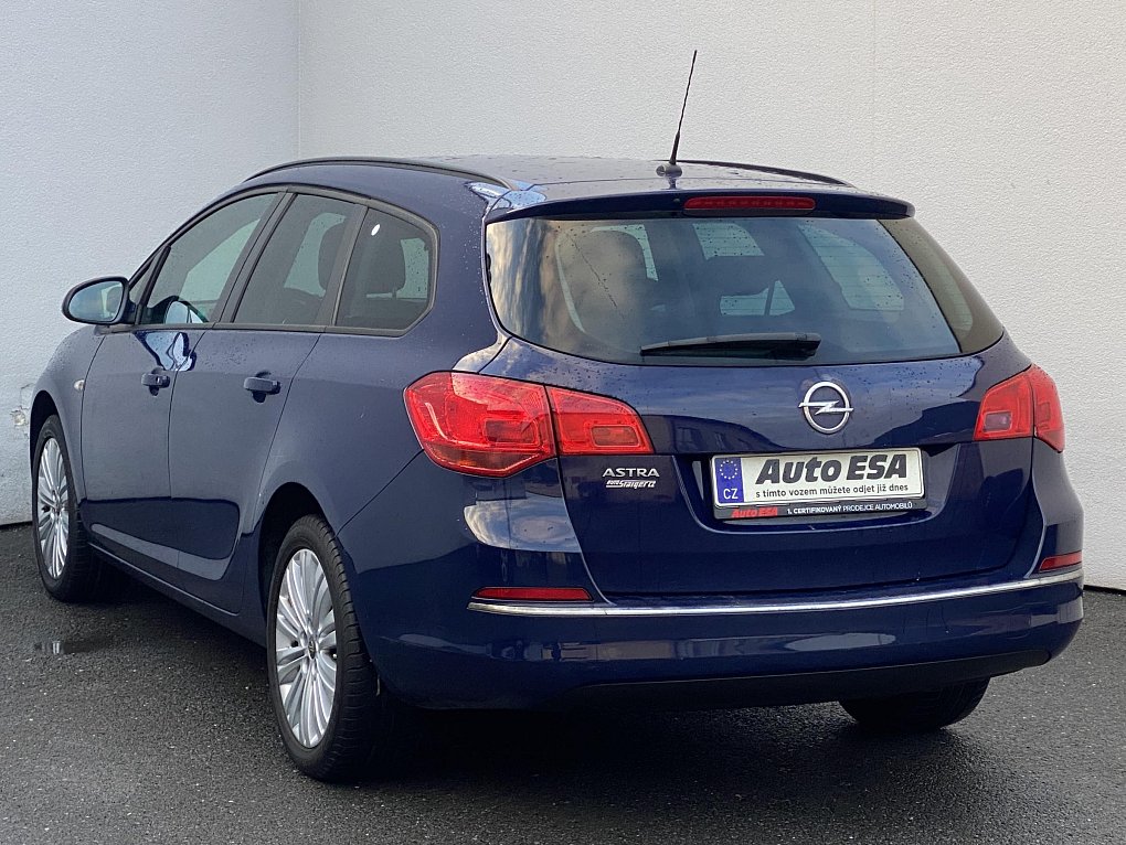 Opel Astra 1.4 i 