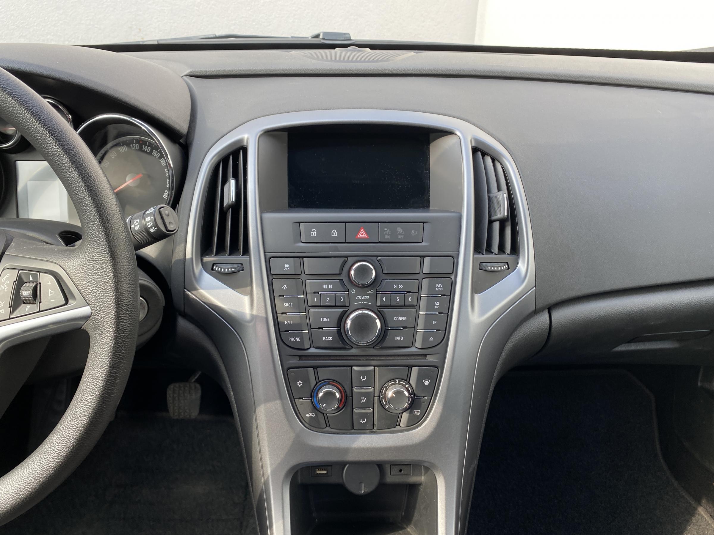 Opel Astra, 2015 - pohled č. 12