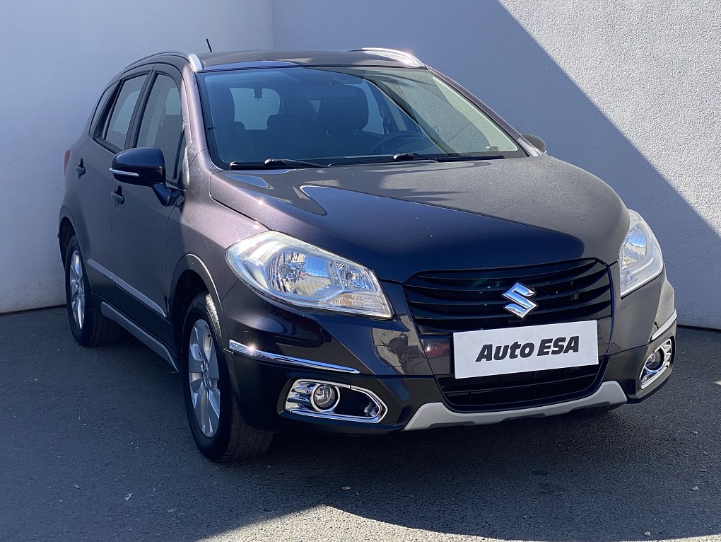 Suzuki S-Cross 1.6 VVT Club