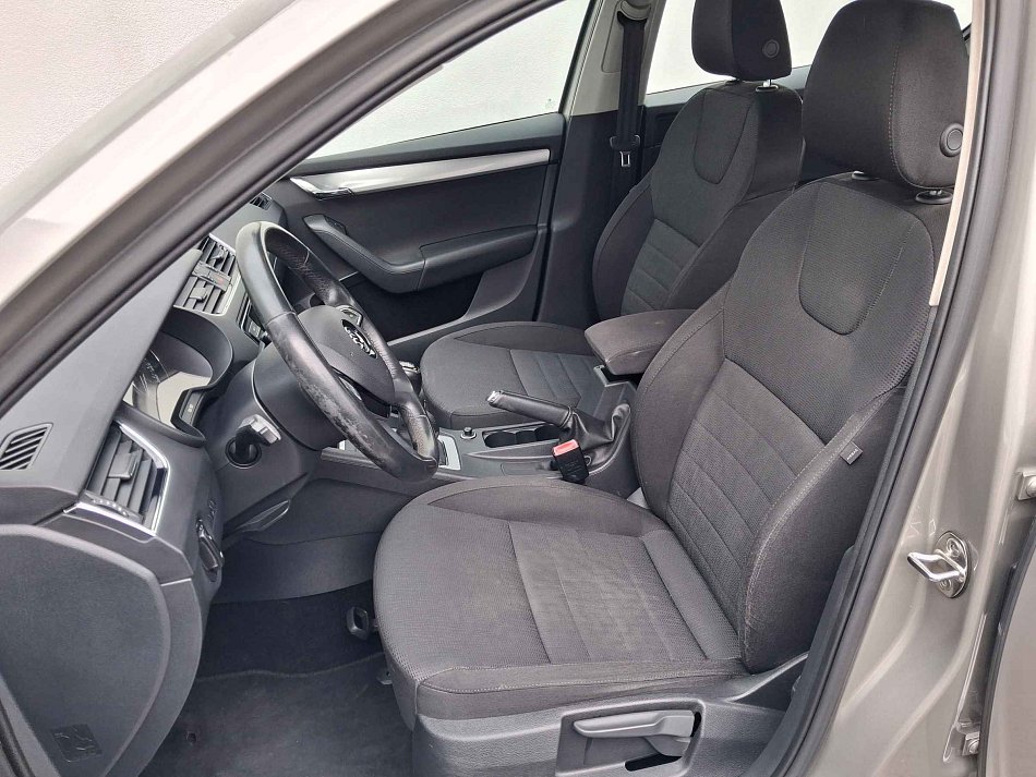 Škoda Octavia III 2.0 TDi Style