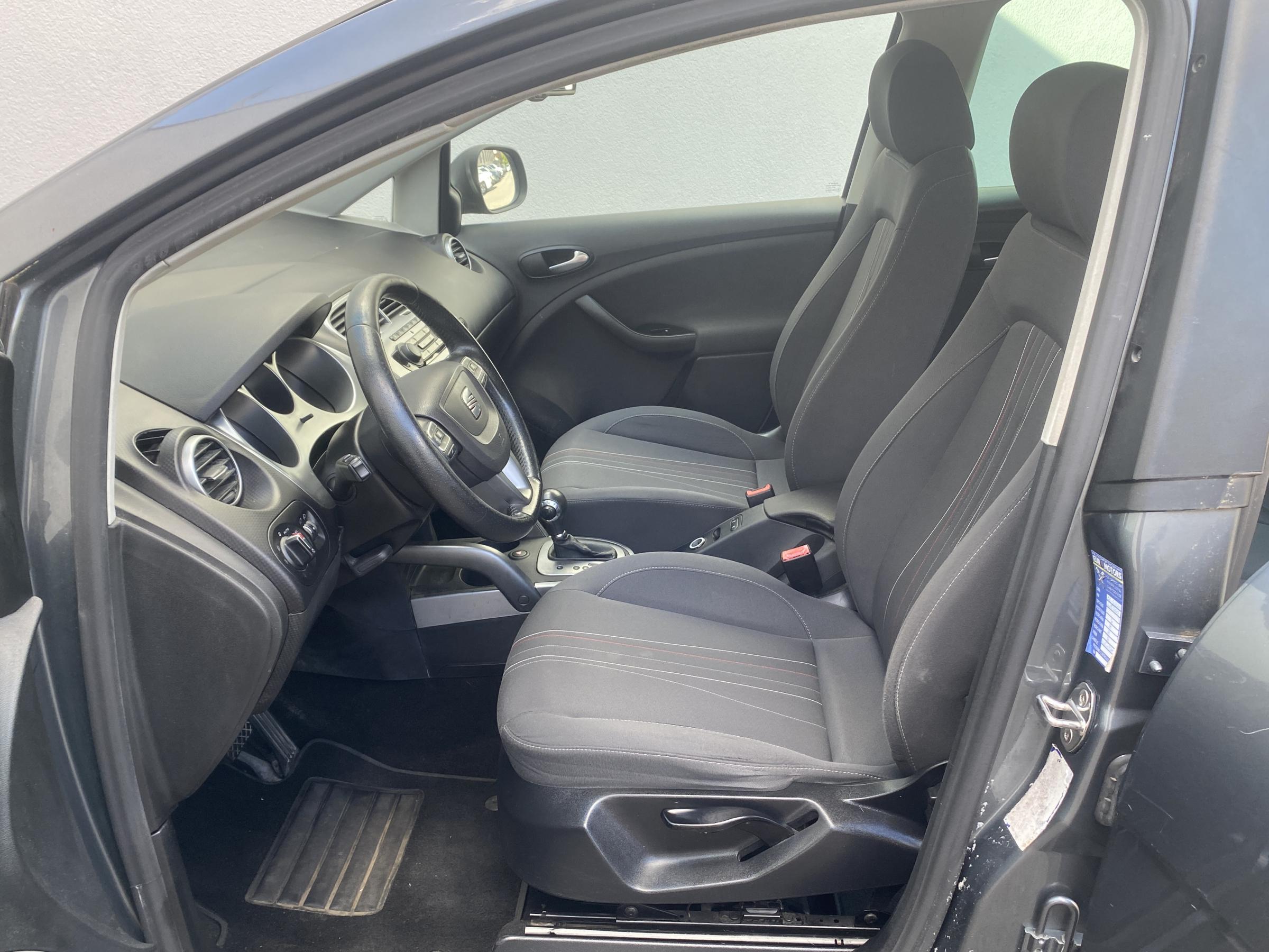 Seat Altea, 2013 - pohled č. 11