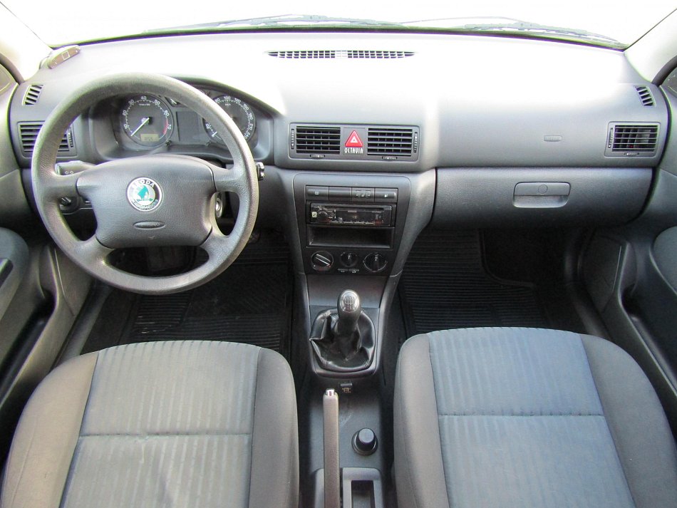 Škoda Octavia 1.6 MPi 