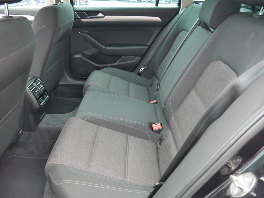 Volkswagen Passat 2.0 TDI Comfortline