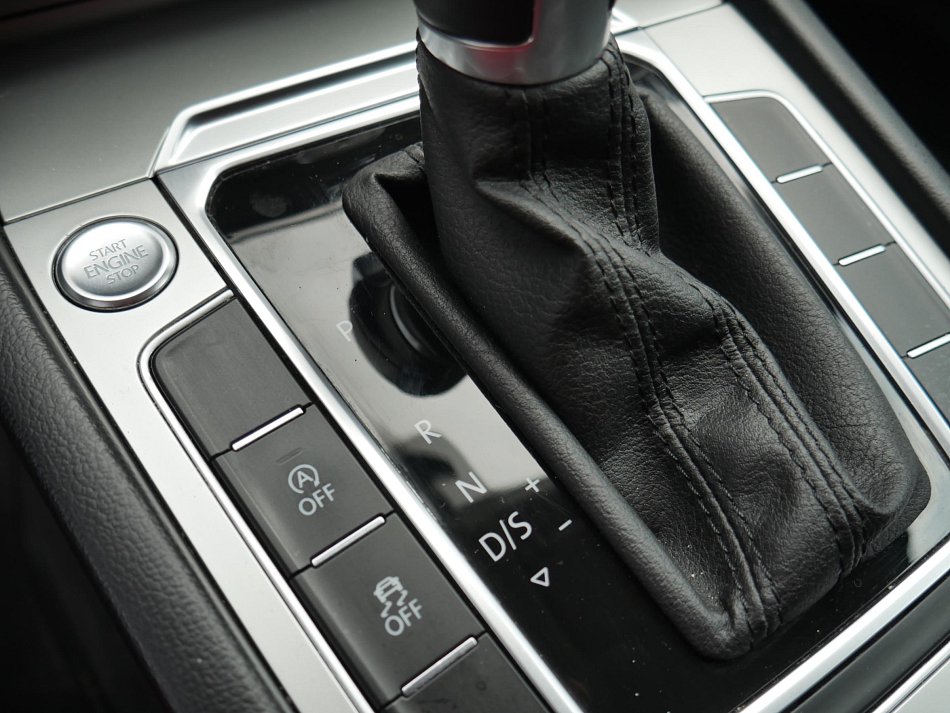 Volkswagen Passat 2.0 TDI Comfortline