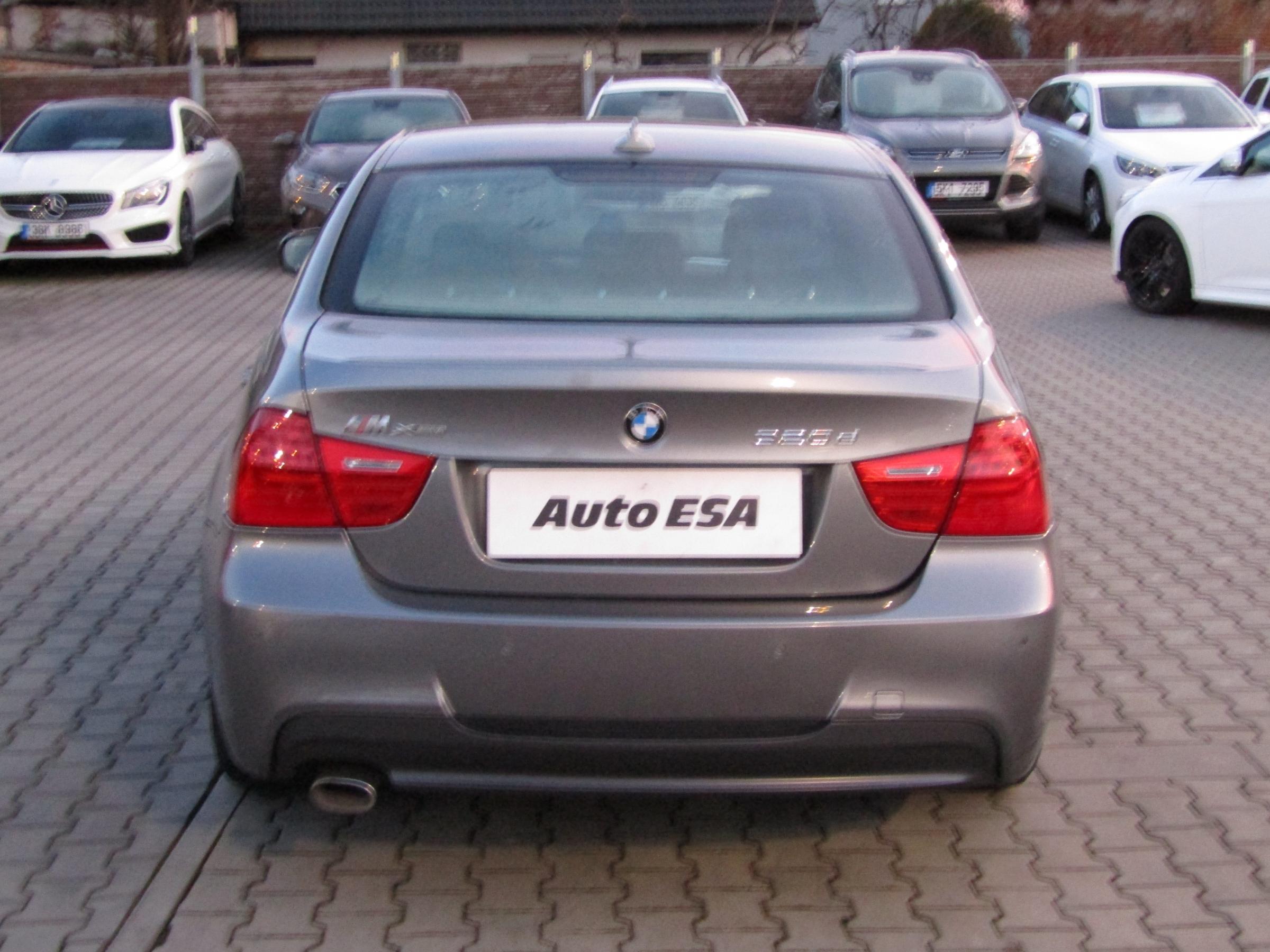 BMW Řada 3, 2010 - pohled č. 5