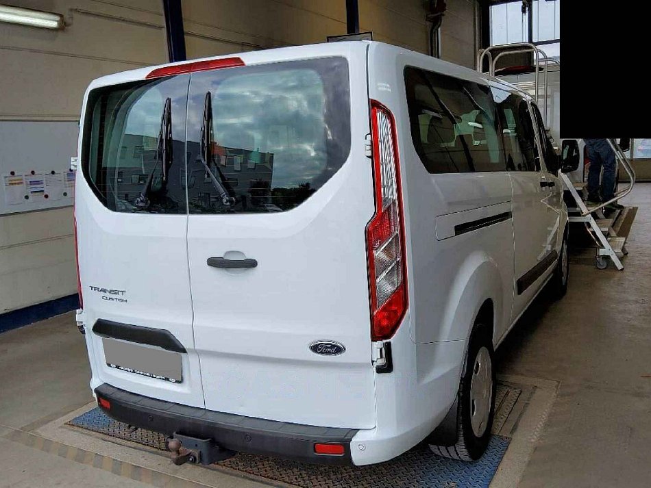 Ford Transit Custom 2.0TDCi Trend L2H1 9míst