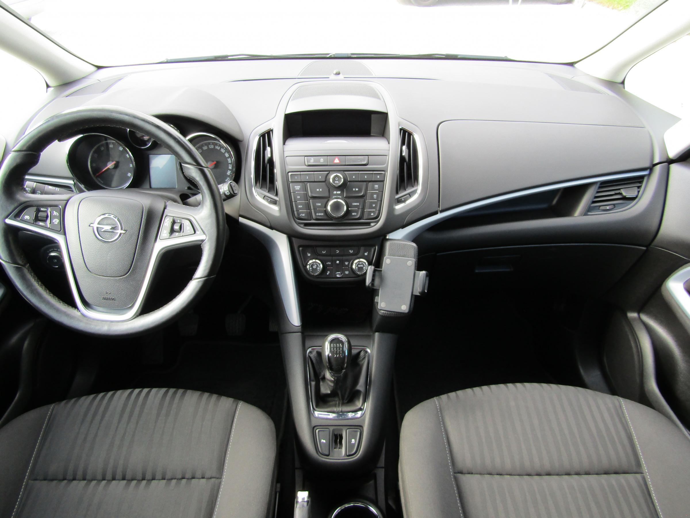 Opel Zafira, 2012 - pohled č. 11