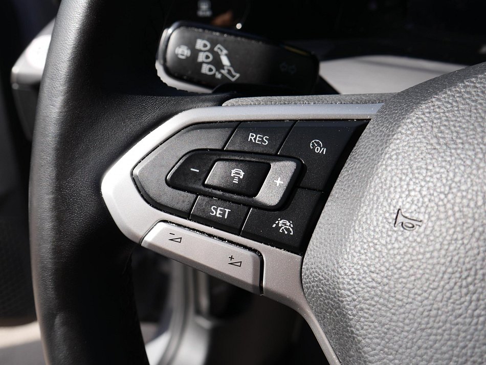 Volkswagen Golf 2.0 TDi Style