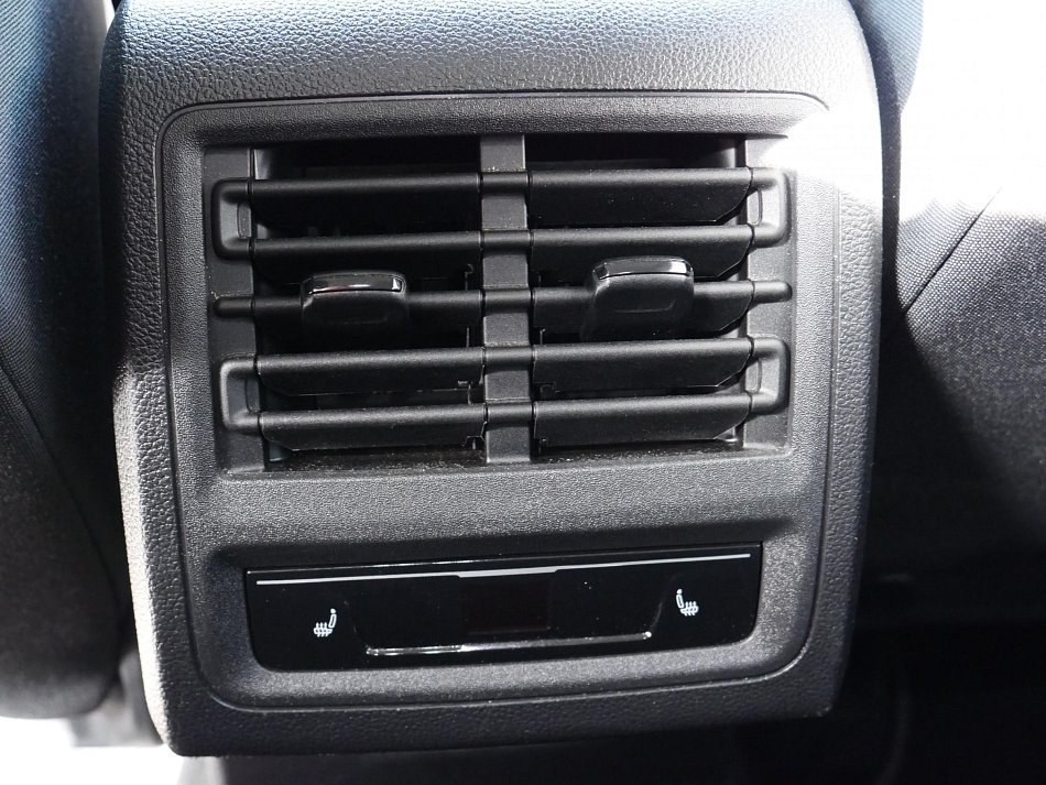 Volkswagen Golf 2.0 TDi Style