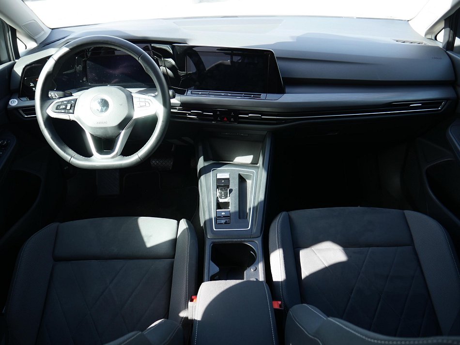 Volkswagen Golf 2.0 TDi Style